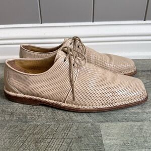 Bruno Magli Mens 10 M Kenyon Derby Oxfords Beige Leather Perforated Square Toe